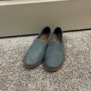 L.L. Bean Lakewashed Suede Leather Slip On Loafer Flat Women’s grey-green 9